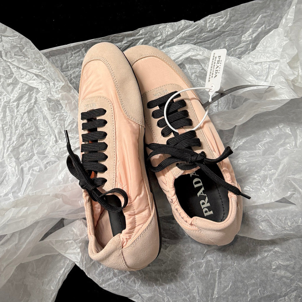 Prada Women's Solid-color Nylon Fabric And Suede Low-top Lace-up Training Shoes #77759