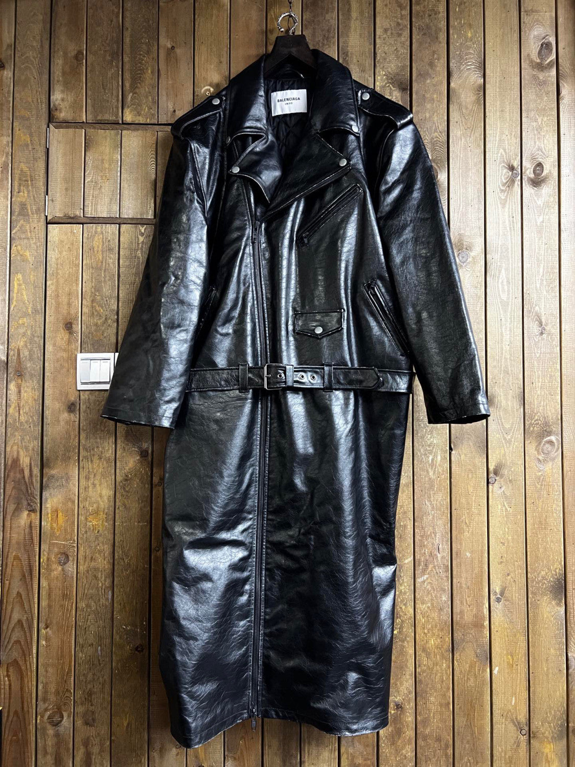 Balenciaga Black Leather Vintage Long Jacket Ngvp #6657
