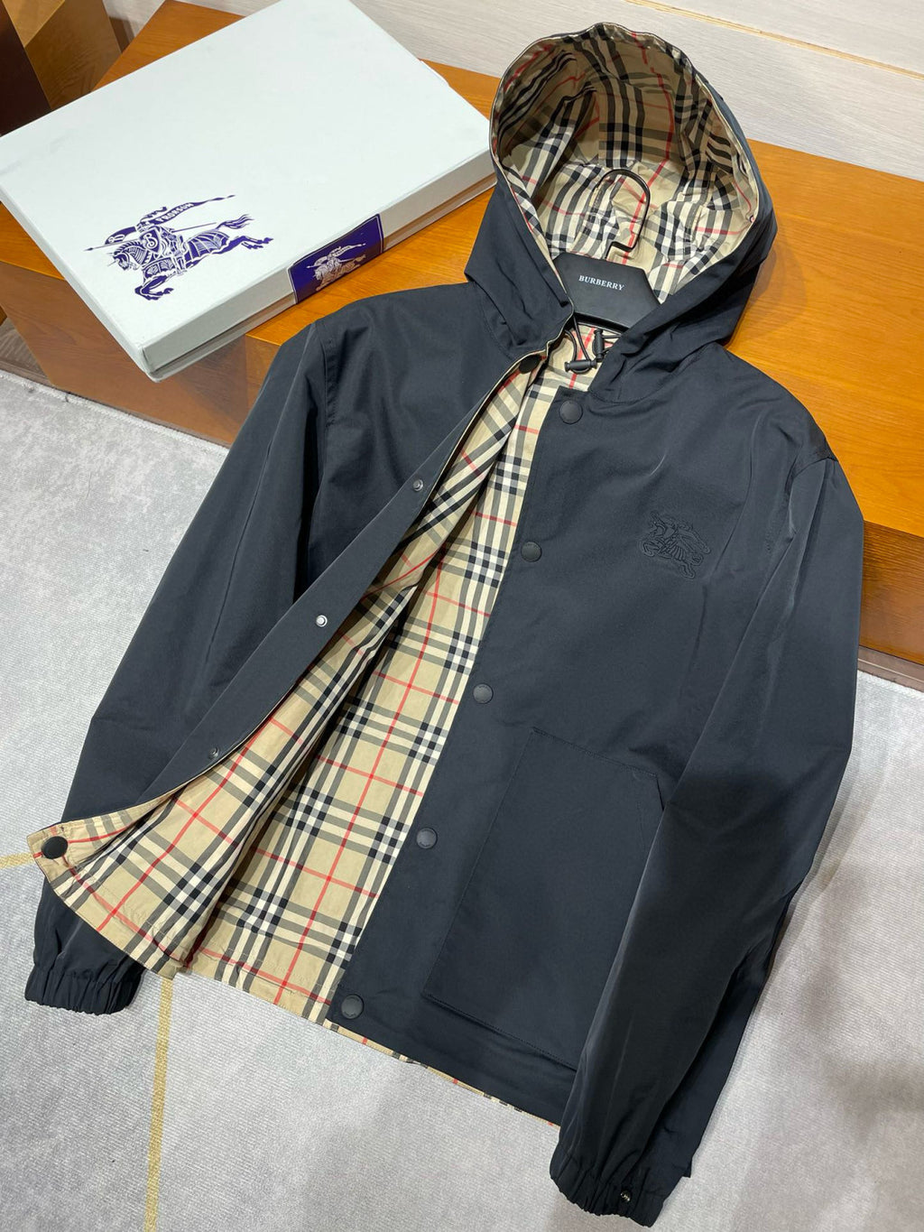 Burberry Men's Autumn and Winter Check Printed Hooded Single Breasted Reversible Jacket #99139