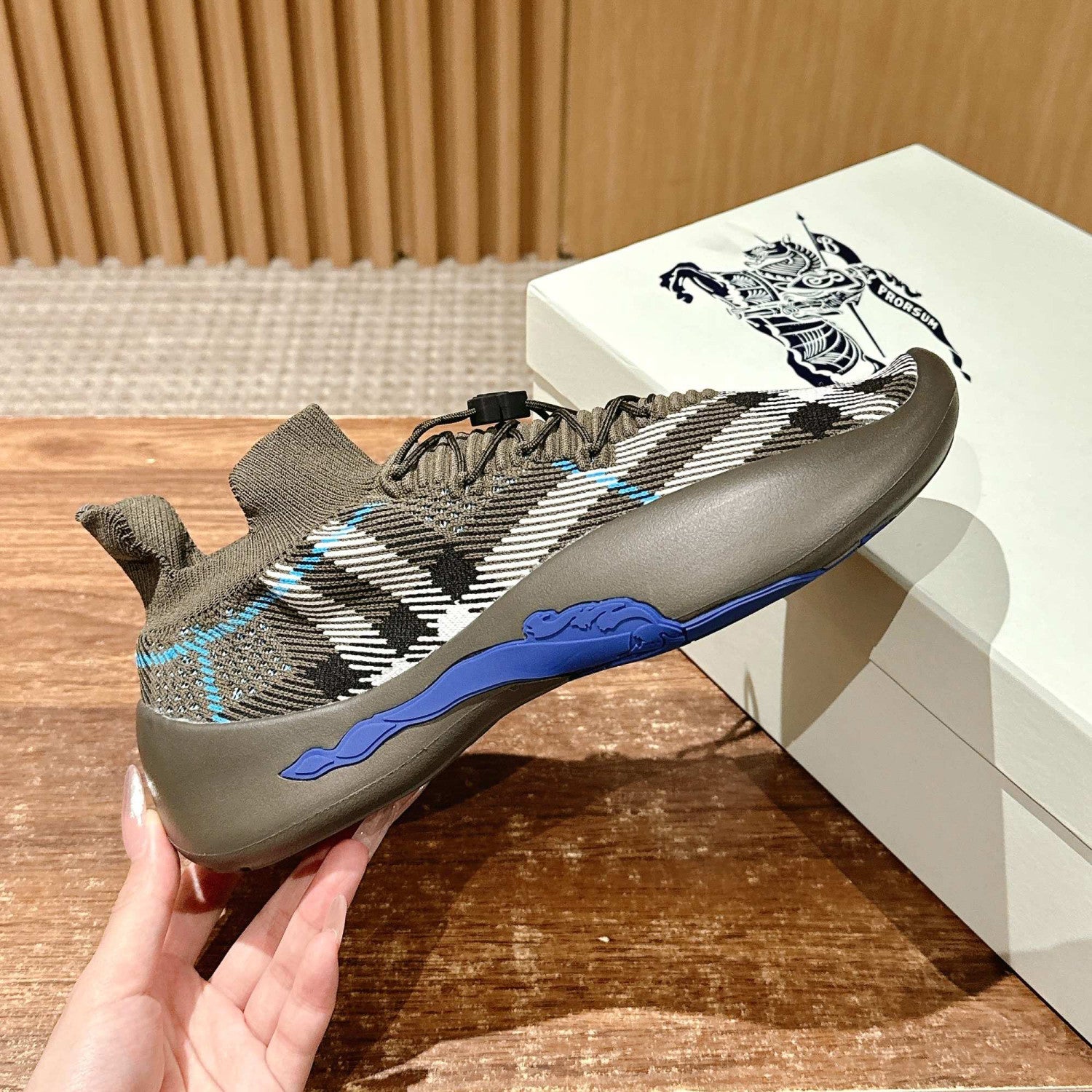 Burberry Neptune Men's Plaid Knit Low-Top Lace-Up Thick-Sole Sneakers Shoes #77226