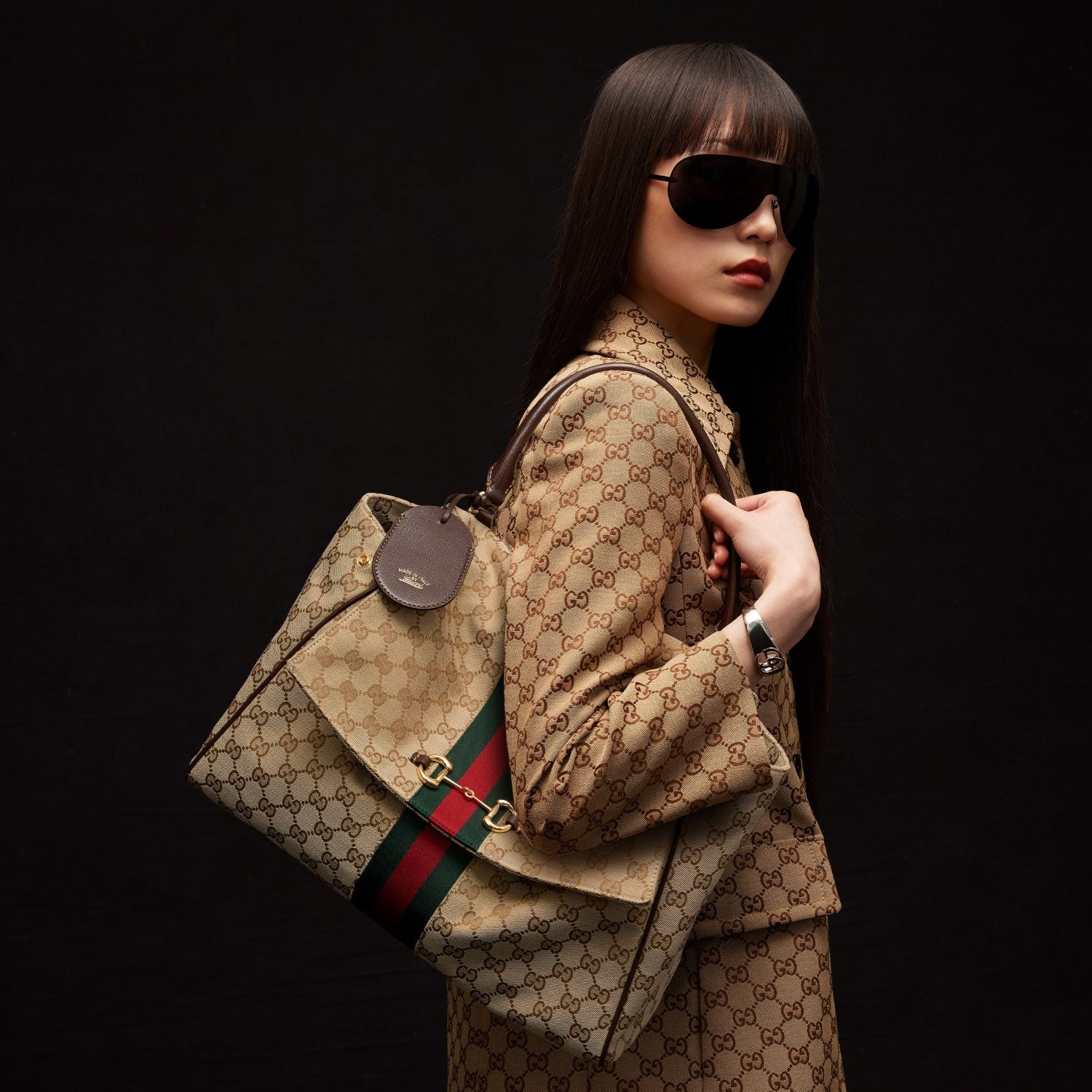 GUCCI Paparazzo Large Top Handle Bag Leather #383704
