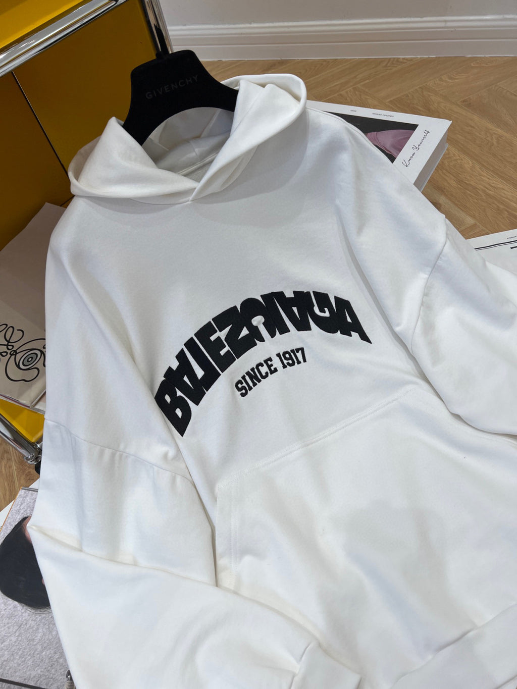 Balenciaga Back Flip Round Hoodie Oversize In Black Mirror Letter Hooded Sweatshirt Pullover #96248