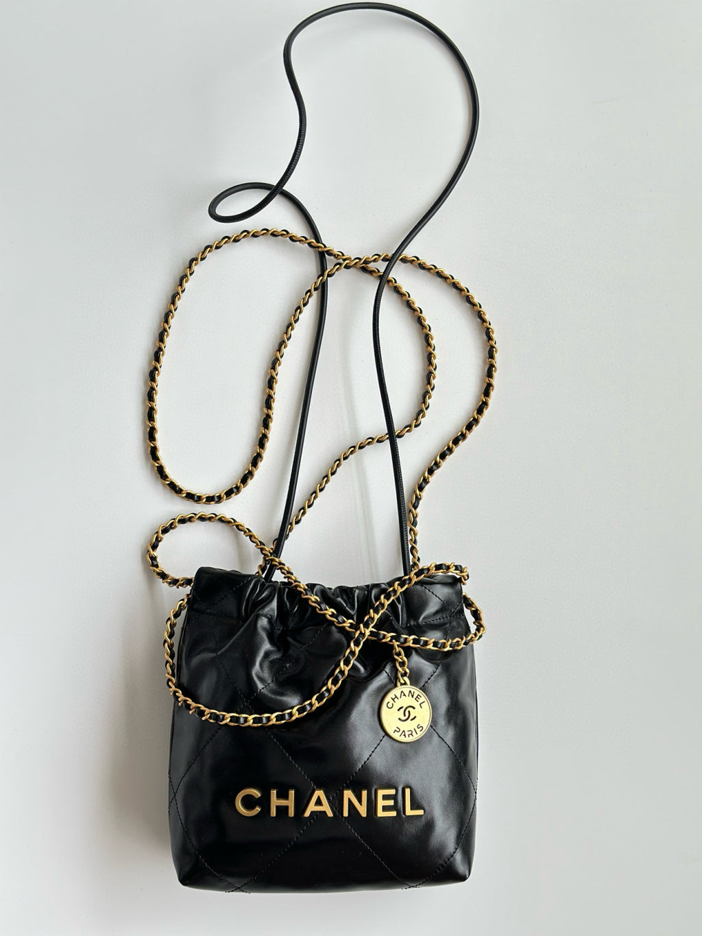 Chanel Women's Solid Color Logo Drawstring Closure Chain Shoulder Strap Glossy Calfskin Shoulder Crossbody Bag Bags #77727