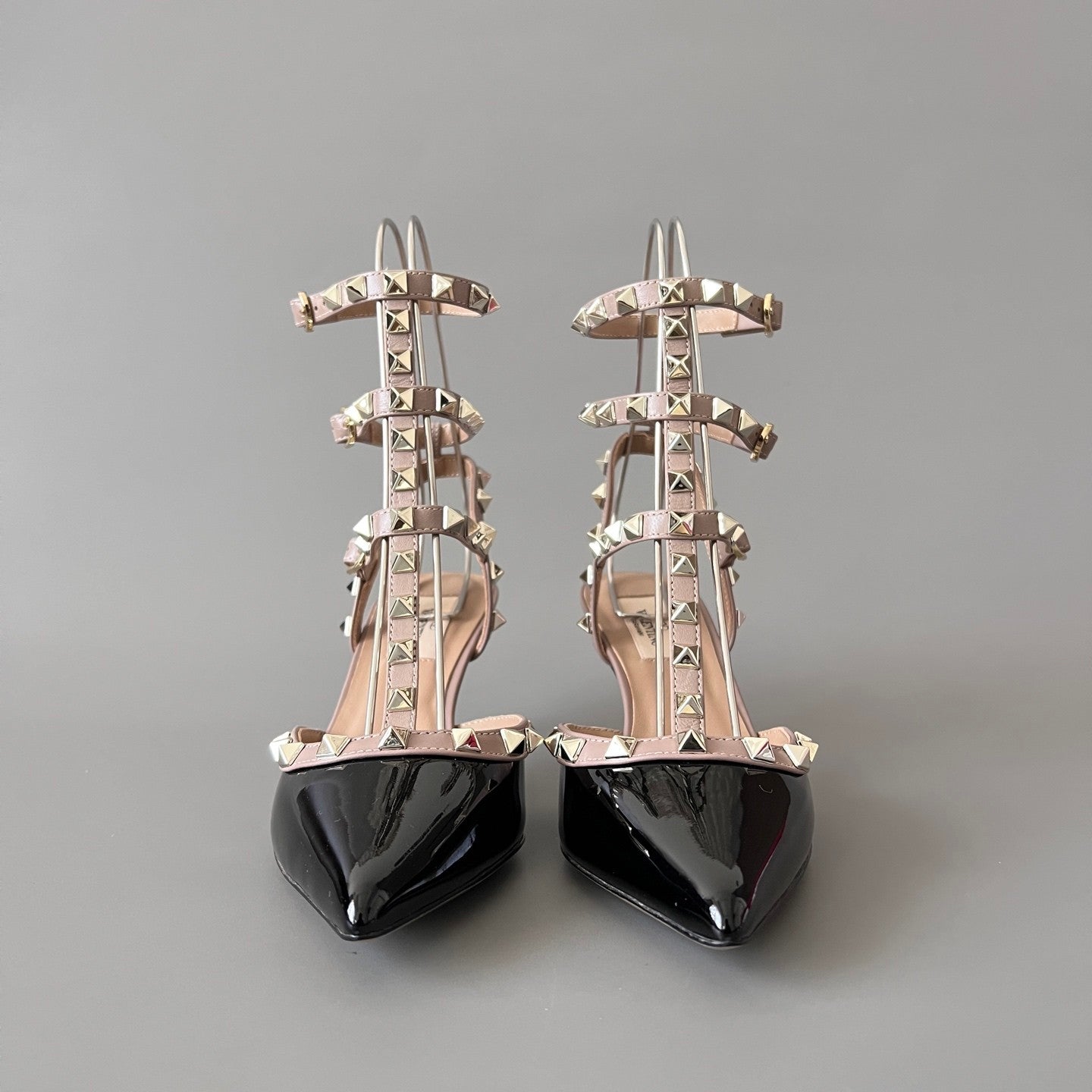 Valentino Rockstud Caged Pump 65mm Poudre #334615