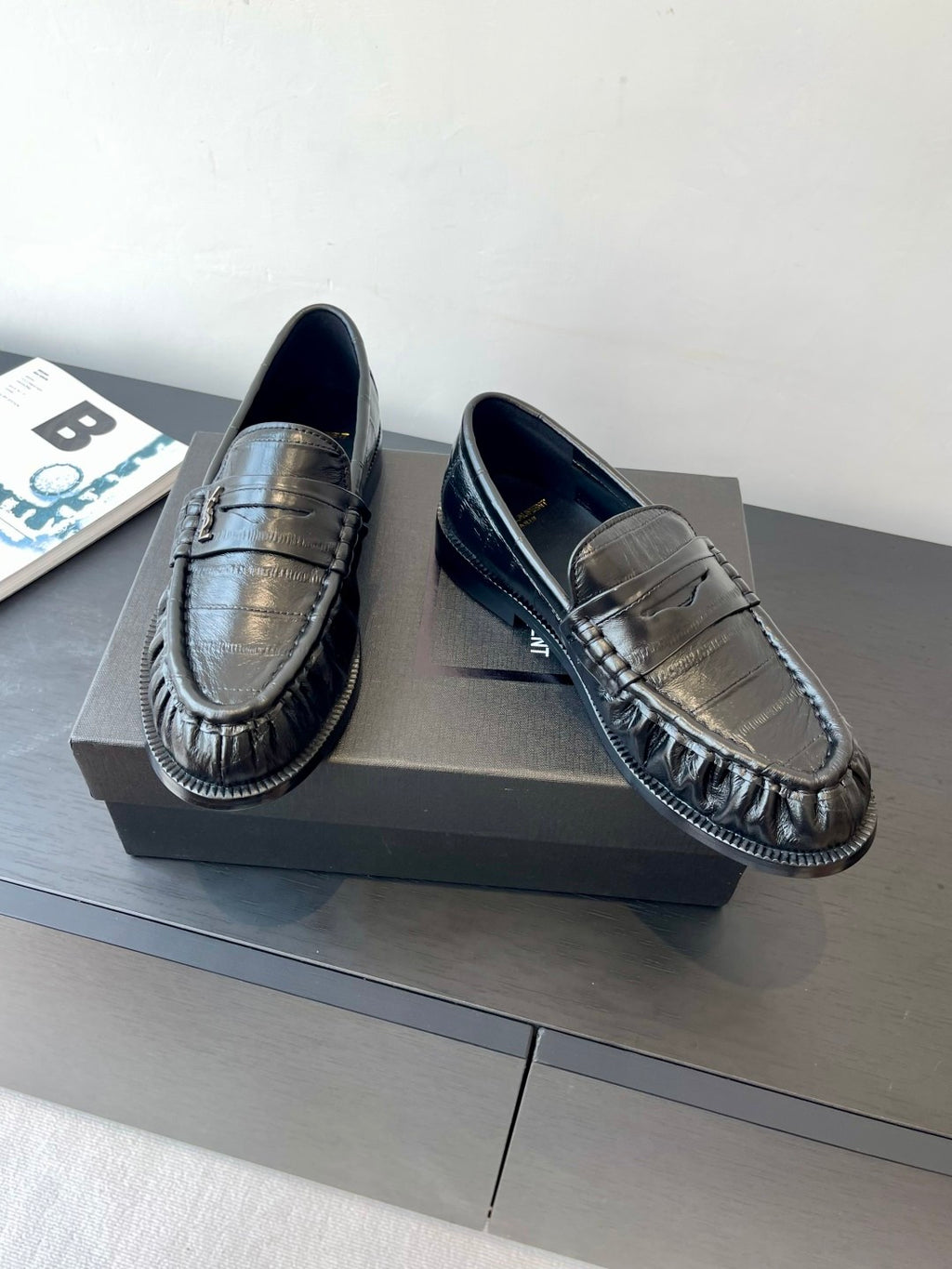 Saint Laurent Women's Four Seasons Solid Color Round Toe Low Top Flat Heel Loafers Leather Casual Shoes #81342