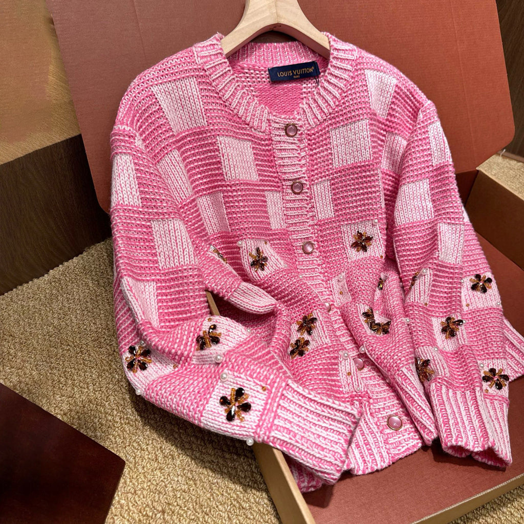 Louis Vuitton DAMIER Men's And Women's Spring/fall Fashion Casual Crew Neck Single-button Checkered Pattern Sweater With Delicate Floral Embroidery Details Knit Cardigan #79247