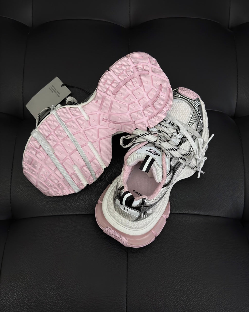 Balenciaga Men's and Women's 3xl Sneaker #377219
