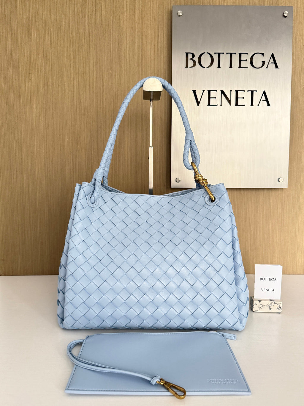 Bottega Veneta Large Parachute Women's Solid Color Lambskin Woven Tote Bag Bags #76484