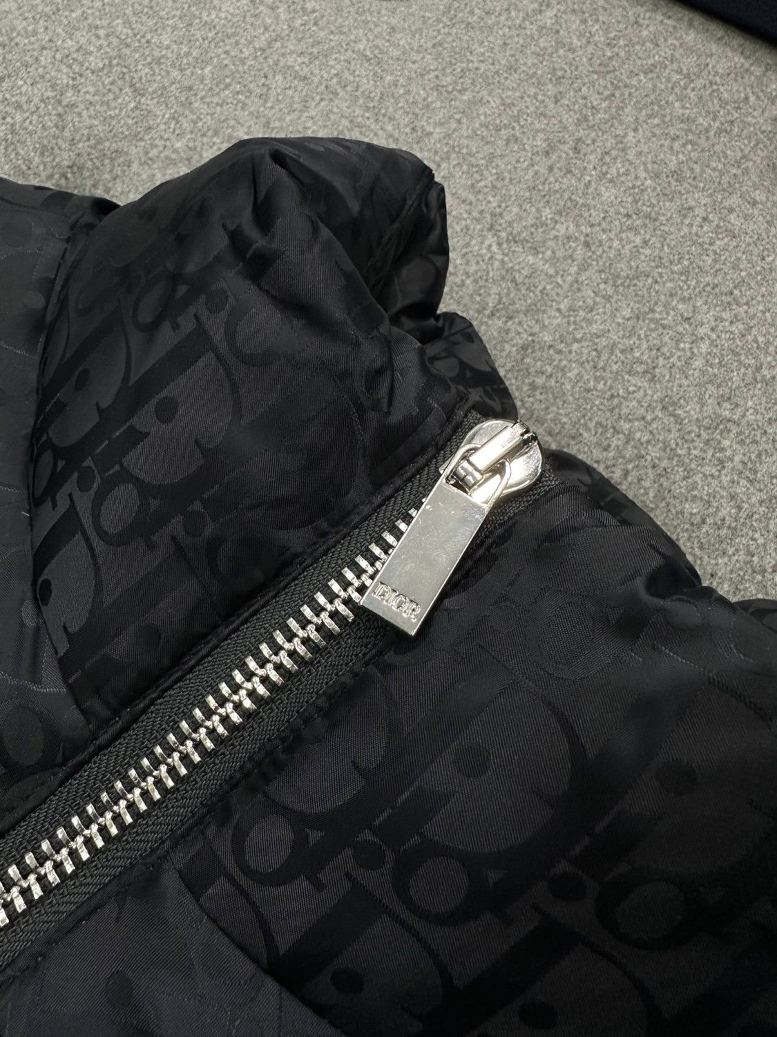 Dior Top-quality Version Men's Winter Solid Color Logo Full Print Zipper Collar Down Long Sleeve Puffer Down Jacket #334786