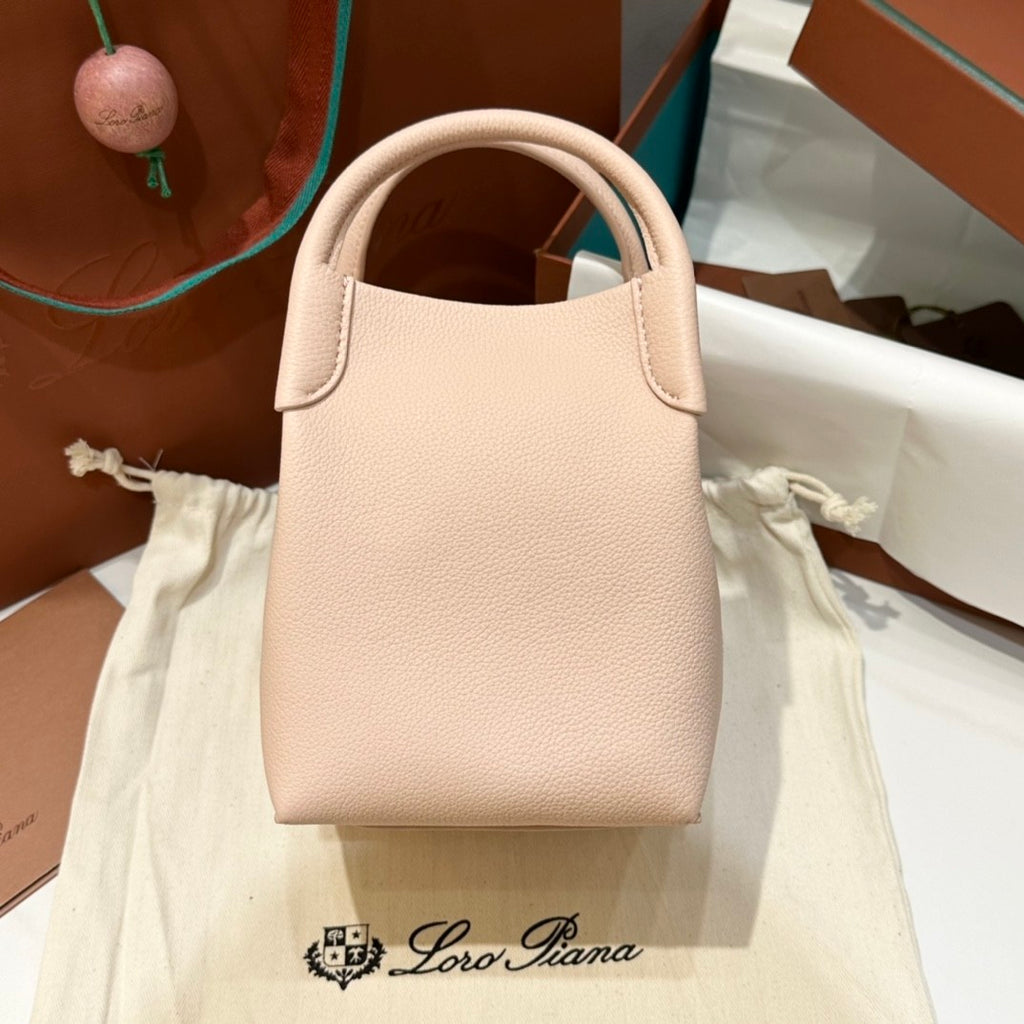 Loro Piana Women's Solid Color Detachable Shoulder Strap Cowhide Leather Single Shoulder Slanting Handbag Bag Bags #75417