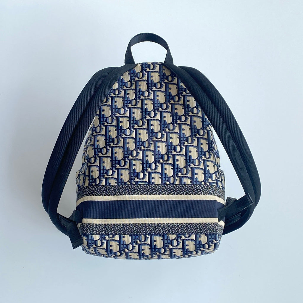 Dior Travel Men's And Women's  Fashion Classic Logo Print Color Blocked Dual Zip Backpack Bag Bags M6108SDGI_M928 #79452