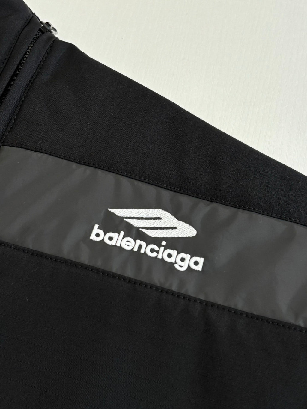 Balenciaga Men's 3b Sports Icon Ski Tracksuit Parka in Black #337220