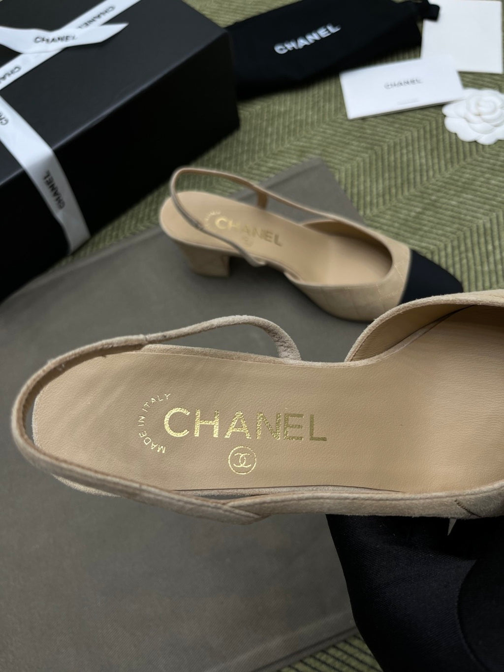 Chanel Women's Checkered Rhinestone Suede Cowhide Solid Color Chunky Heel High Heel Sandals Slingbacks Flat Shoes Spring. Summer. And Fall Casual Shoes Ngvp #2143