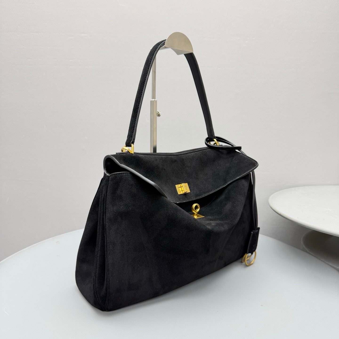 Balenciaga Rodeo Handbag Medium #379100