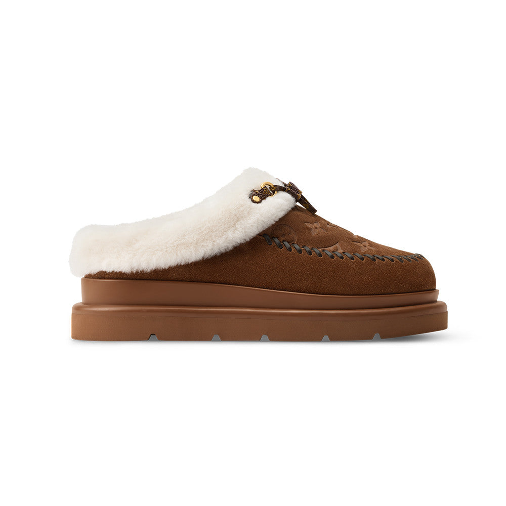 Louis Vuitton Women's SKI Cortina Closed Mule #333452