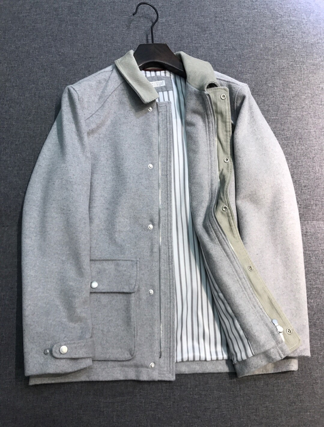 Brunello Cucinelli Men's Fall/Winter Fashion Show Reversible Collar Zipper Hunting Style Vintage Business Casual Wool Twill Coat Jacket #79494