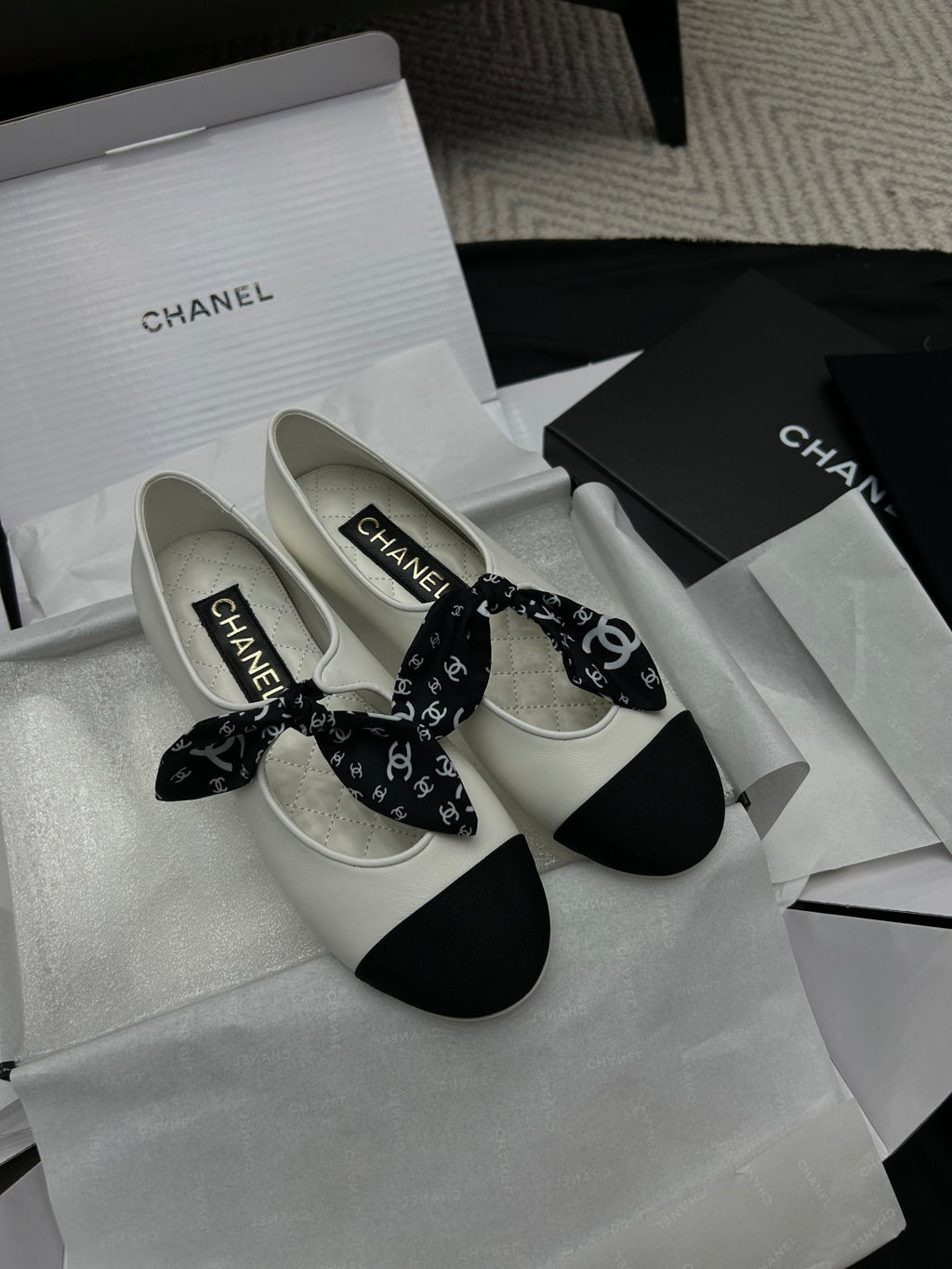 Chanel Mary Janes Lambskin Silk Grosgrain White Black #334248