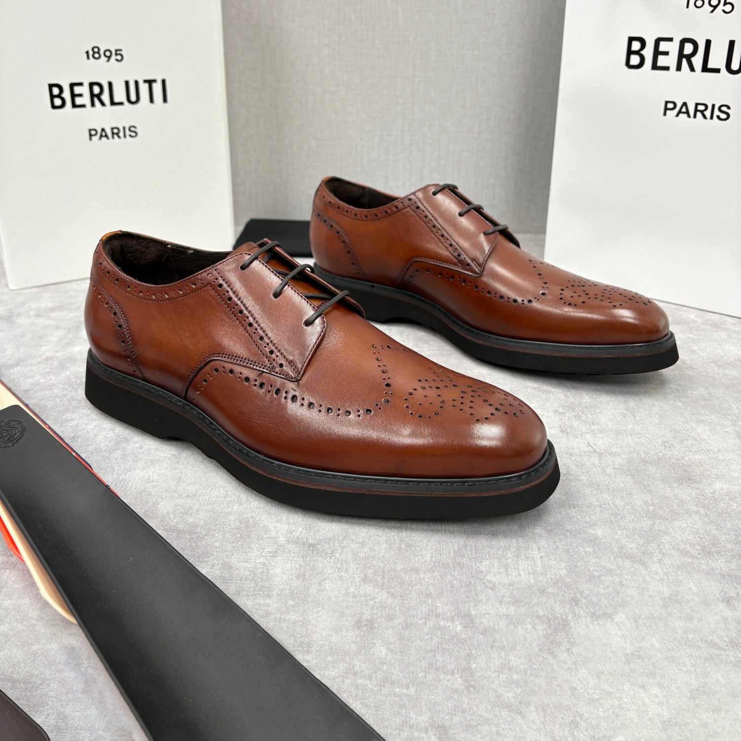 Berluti Alessio Natural Men's Spring/Fall Fashion Classic Leather Brogue Oxford Shoes with Thick Rubber Sole Calfskin Derby Shoes #78573