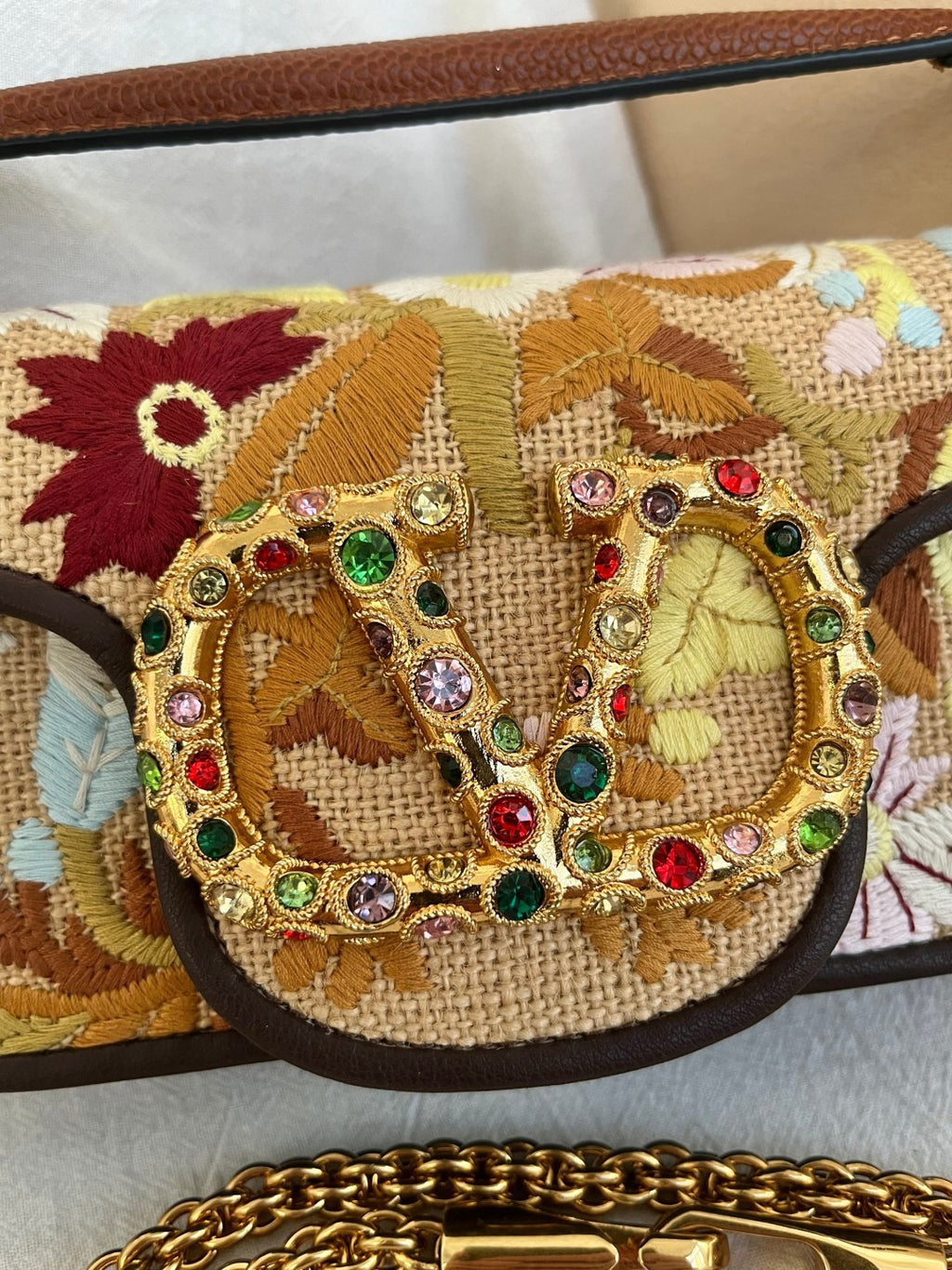Valentino Women's Garavani Mini Loco 3d Embroidered Handbag With Swarovski Crystal Accents Vlogo Signature Magnetic Clasp Clutch With Chain Strap Bag Bags #196169