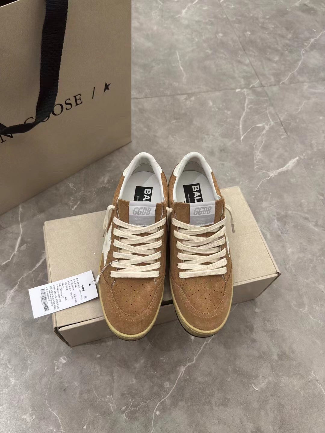 Golden Goose Men's Spring/fall Fashion Casual Round Toe Lace Up Flat Low Top Logo Embellished Casual Shoes For Everyday Wear Shoes #79395