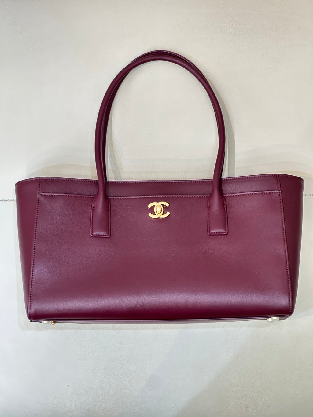 Chanel 2026 Spring/Summer Small Shopping Bag Red Leather Clutch Stylish Elegant Spacious Tote Bag Bags #196870