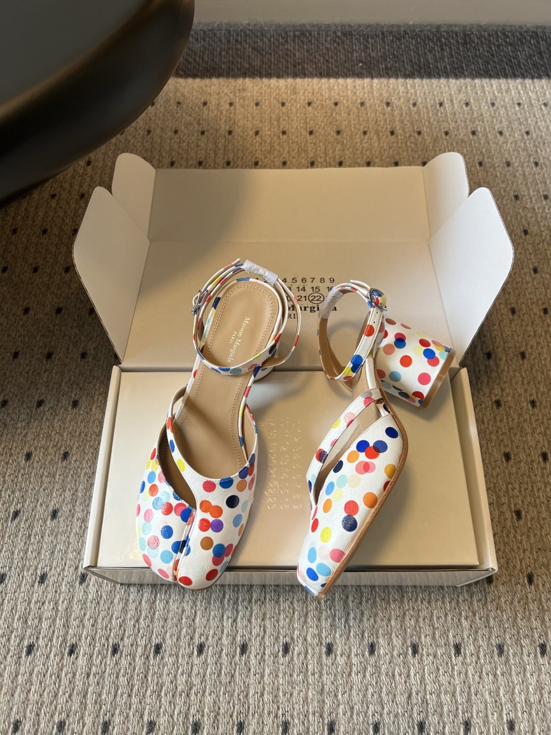 Maison Margiel Polka Dot Split Toe Shoes #381391