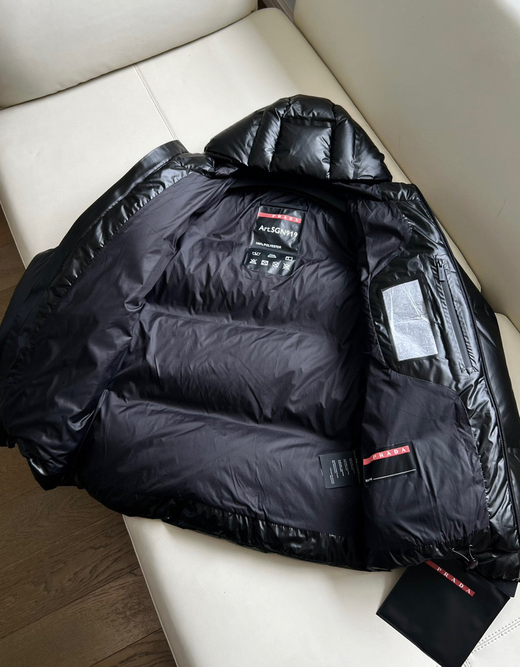 Prada Light Nylon Hooded Puffer Jacket Zip Down Coat #96333