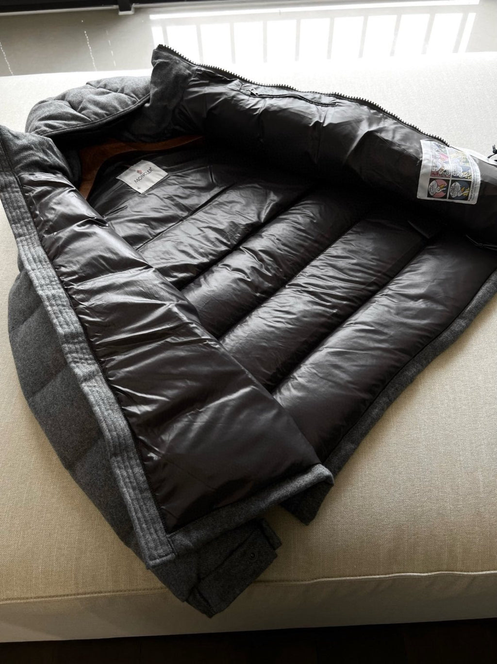 Moncler Men's Winter Solid Color Hooded Zipper Long Sleeve Puffer Down Jacket #73858