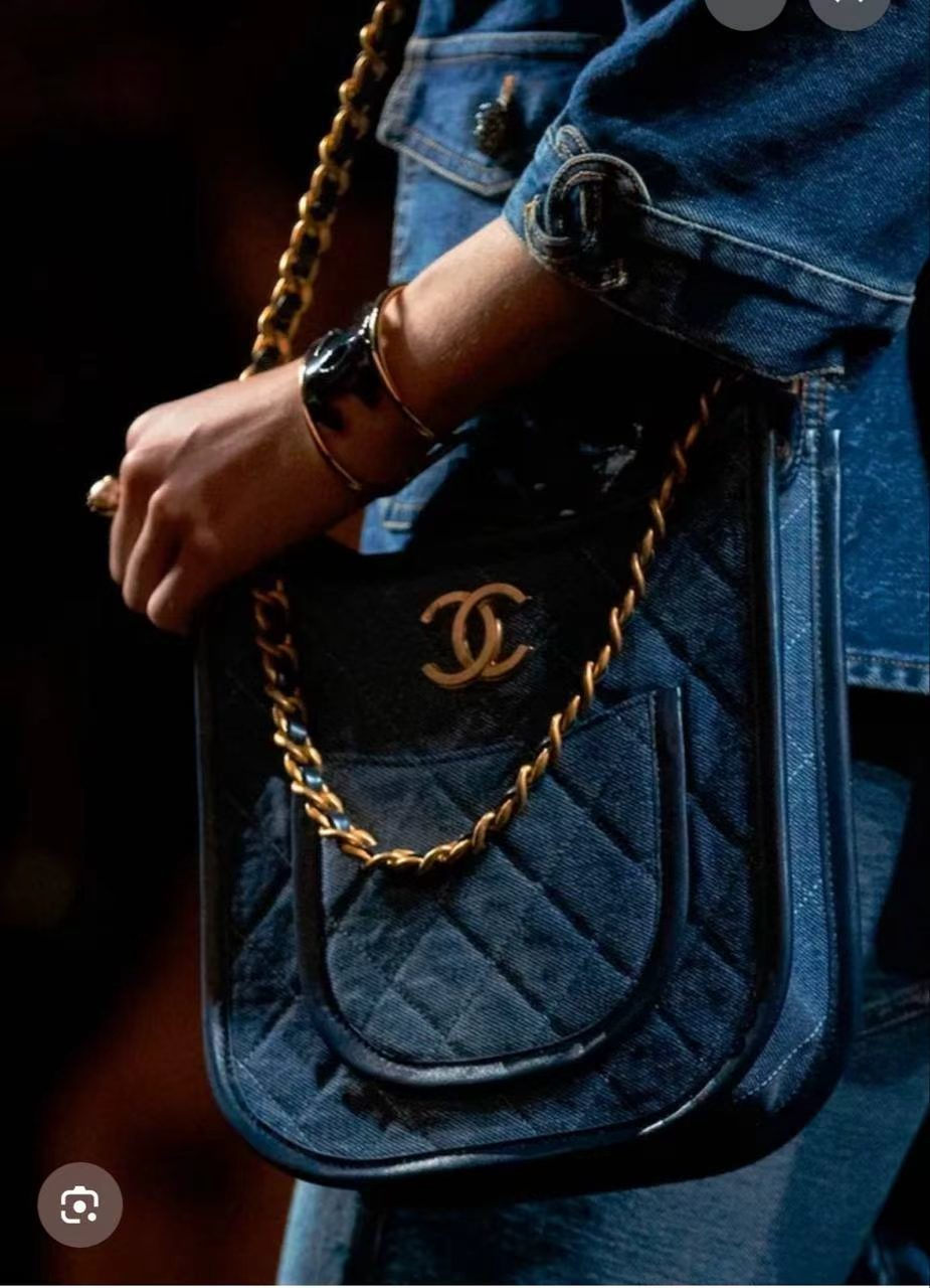 Chanel Denim Hobo Bags Stylish Metal Chain Accents Patchwork Denim Logo Crossbody Elegant And Fashionable Vacation Bag #195813