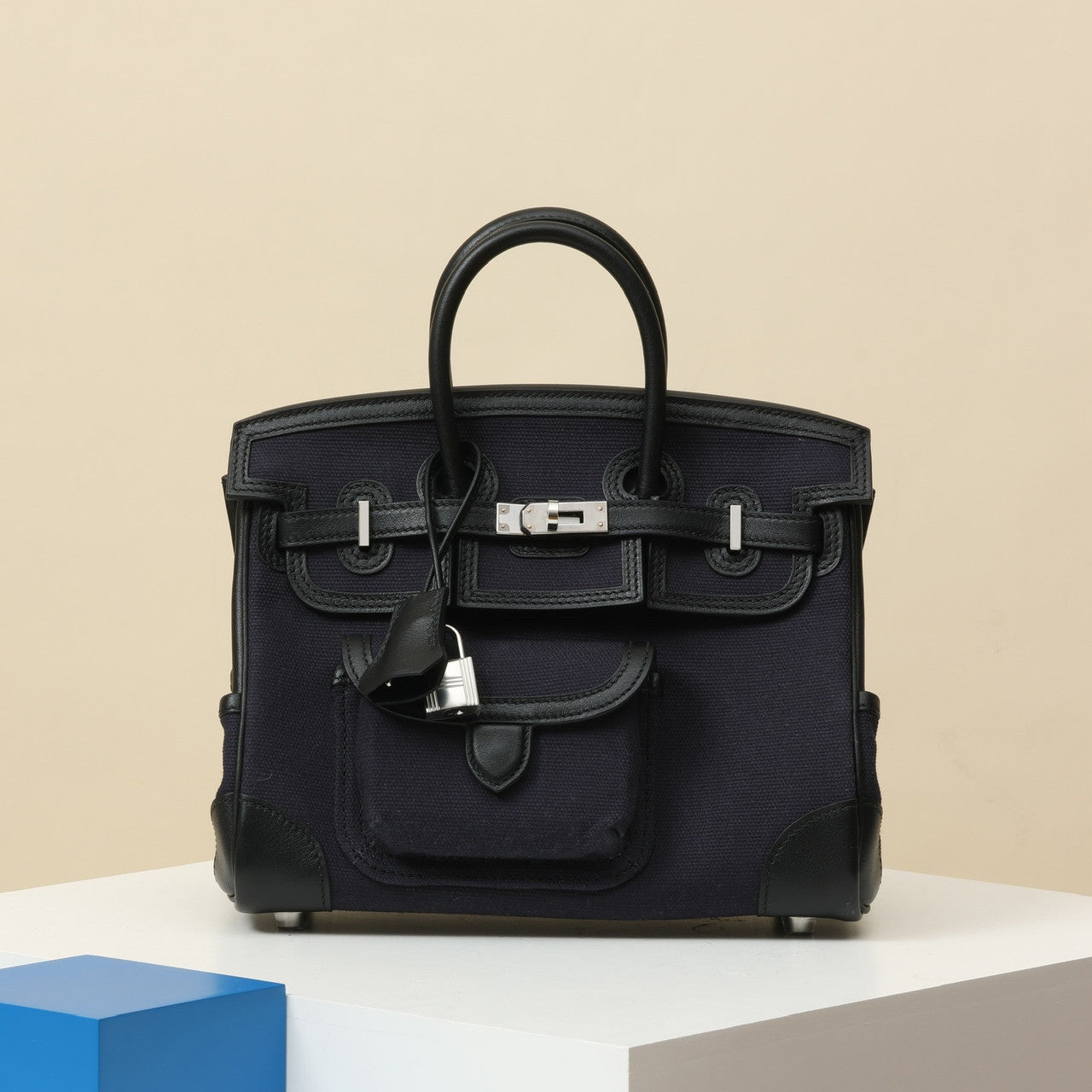 Hermes BK Women's Colorblocked Cowhide Handbag Metal Clasp Kelly Bag Bags Handbag Accessories Handcrafted Leather Bag From The Original Factory's Premium Custom Collection #76155