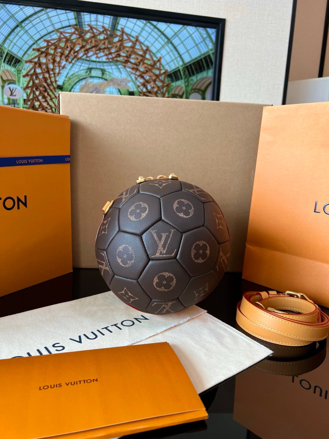 Louis Vuitton Soccer Ball Football Bag Haas Leather Rare Handbag Leather Shoulder Strap Crossbody Bags Artisanal Handbag M13894 #196187