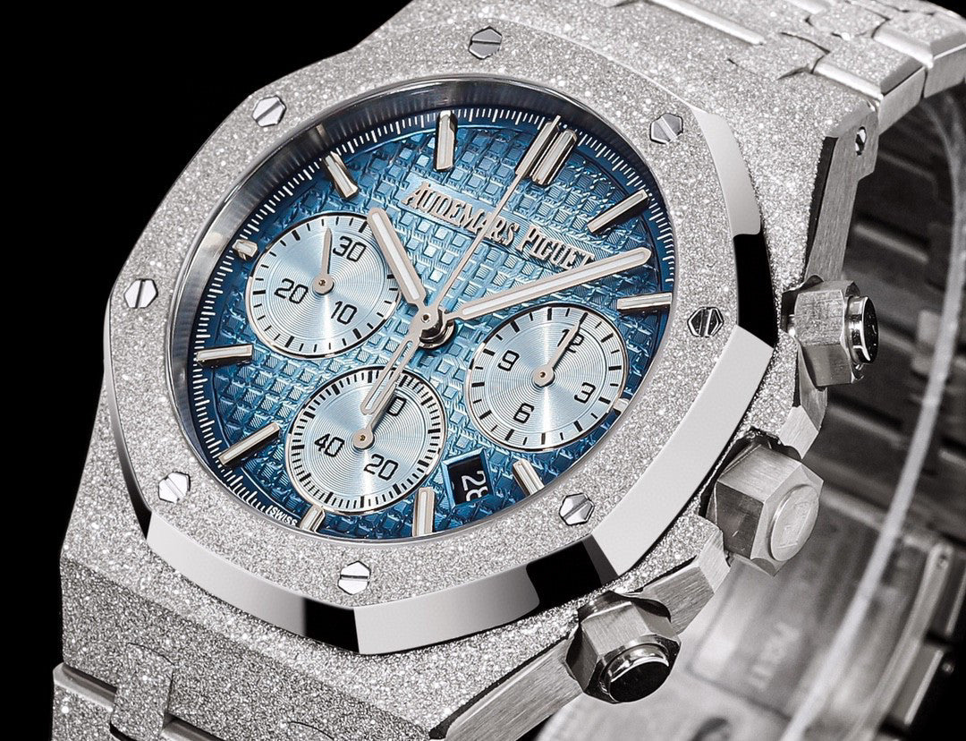 Audemars Piguet Men's Steel Strap Mechanical Watch #96637