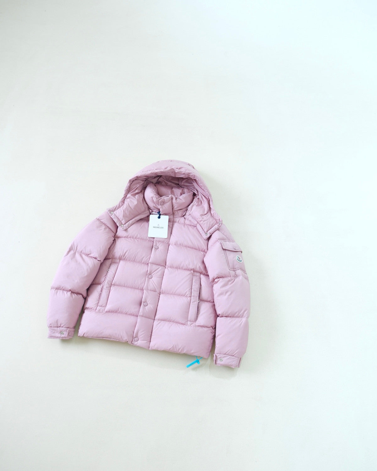 Moncler Vezere Maya 70 Winter Short Women's and Men's Down Jacket #333128