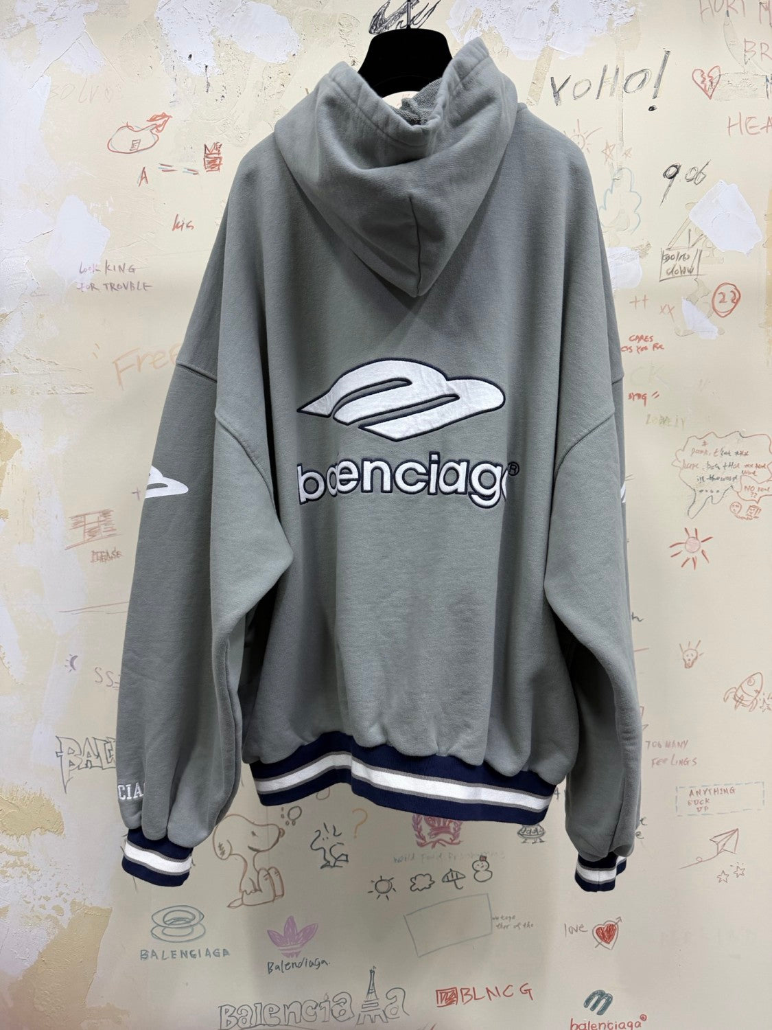 Balenciaga Top-quality Version Men's 3b Football Polo Hoodie in Grey white #336845