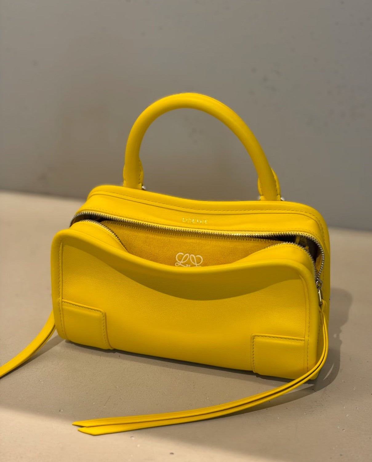 Loewe Mini Amazona 180 Handbag Shoulder Bag Crossbody Bags Minimalist Two-tone Suede Handbag Mini Square Bag A039AS4X12 #82973A