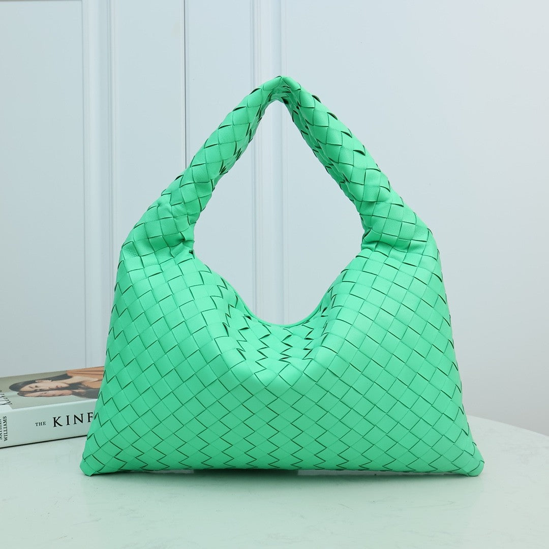 Bottega Veneta Small Multicolour Collection Intrecciato Braided Shoulder Bags Suede Glossy Genuine Leather 100% Genuine Leather Fashion Temperament Elegant Exquisite Bag 763966v3iv13268 #81128