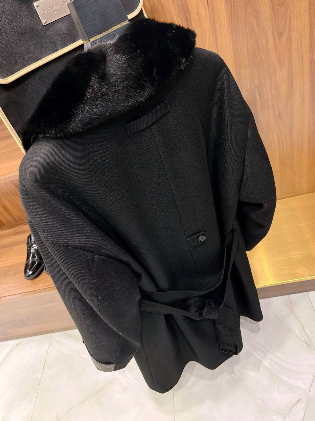 Louis Vuitton Men's Fall And Winter Mink Fur Collar Casual Down Jacket With Multiple Pockets Long Coat Ngvp #9873
