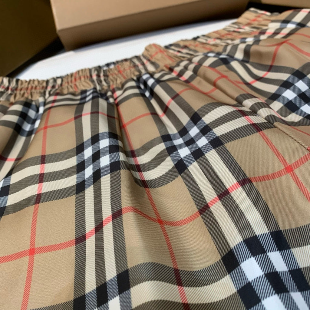 Burberry Men's Summer Colour Block Check Full Print Mid Waist Elasticated Shorts Pants #99212