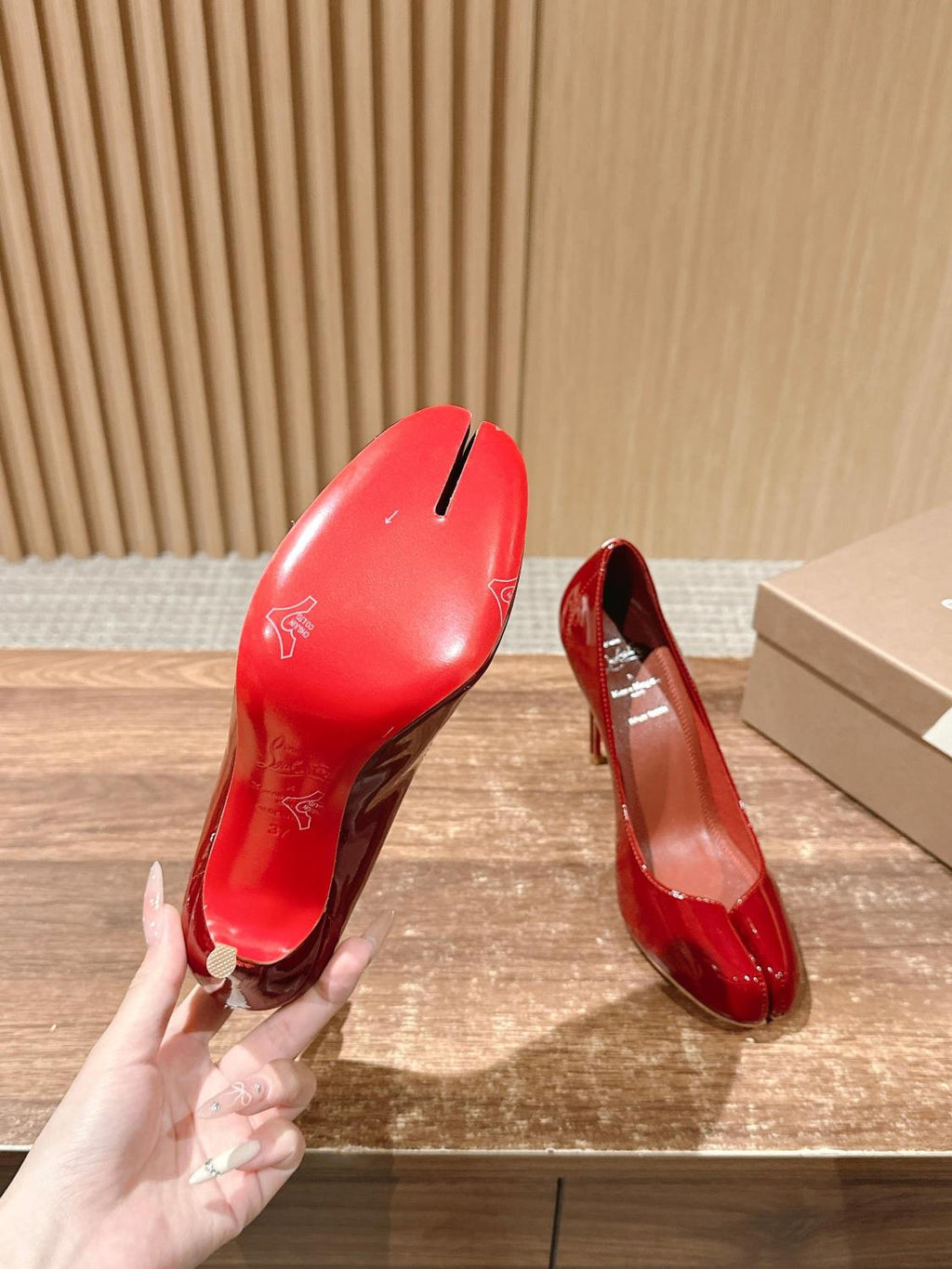Christian Louboutin X Maison Margiela Women's Spring And Summer Split-toe High Heels Temperament Luxury Red Bottom Within The High Leather Single Shoes Ngvp #1599