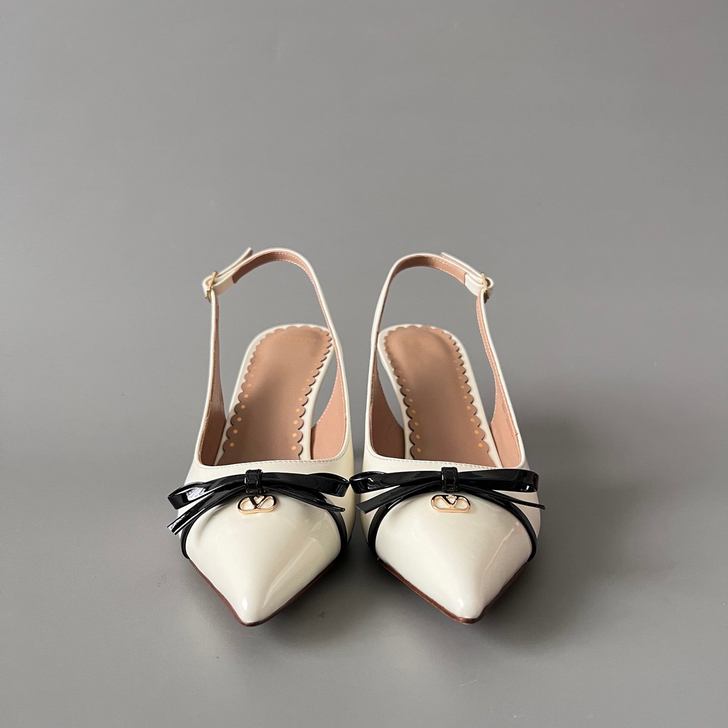 Valentino Bepointy Slingback Pump In Patent Leather And Kidskin 80MM #334525