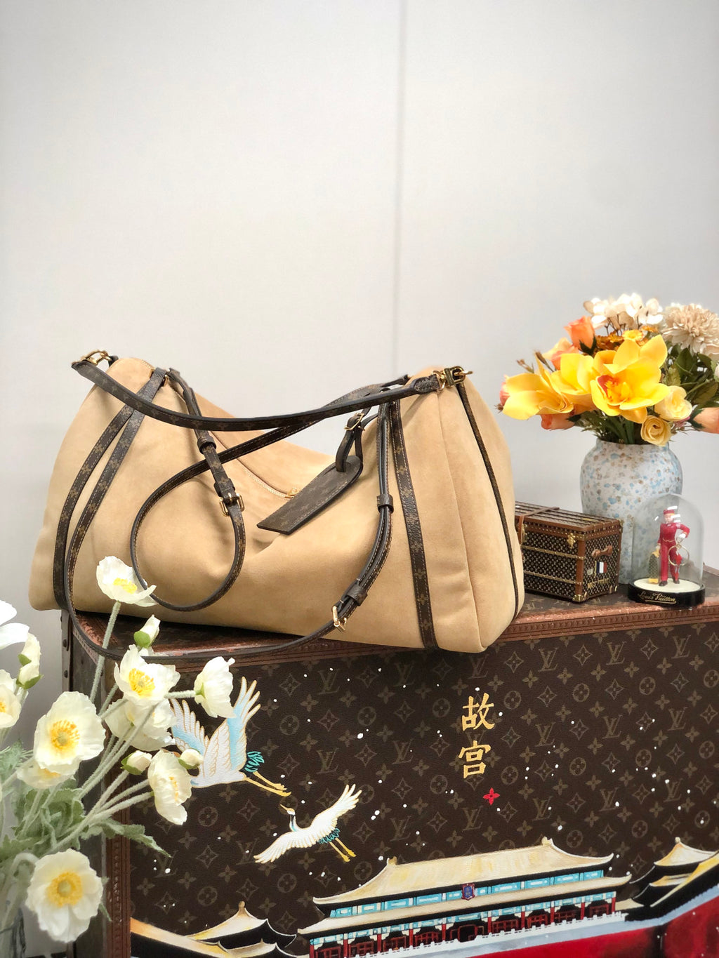 LOUIS VUITTON Express Travel Bags #384057
