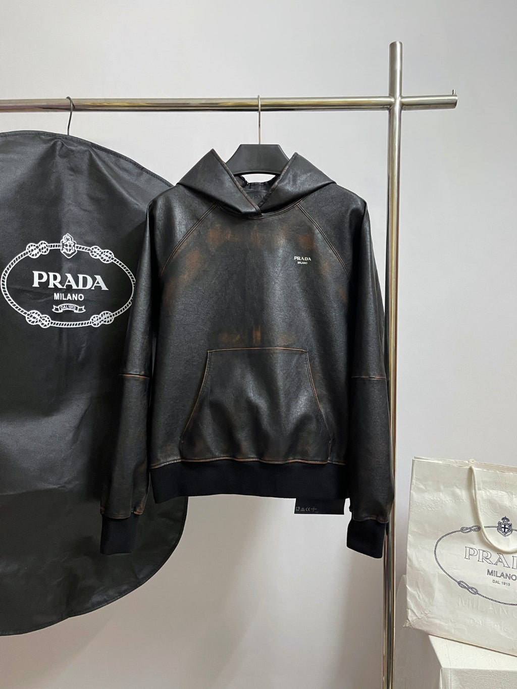 Prada SS25 Spring And Summer Men's Nappa Leather Hooded Raglan Long Sleeve Sweatshirt Leather Jacket #332536