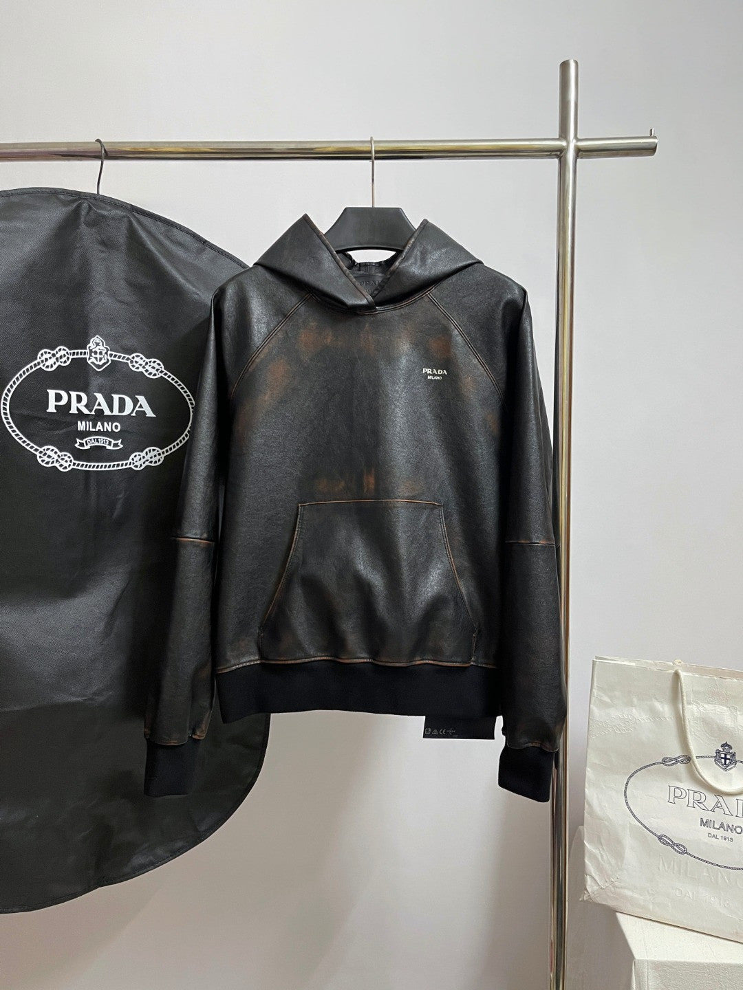 Prada SS25 Spring And Summer Men's Nappa Leather Hooded Raglan Long Sleeve Sweatshirt Leather Jacket #332536