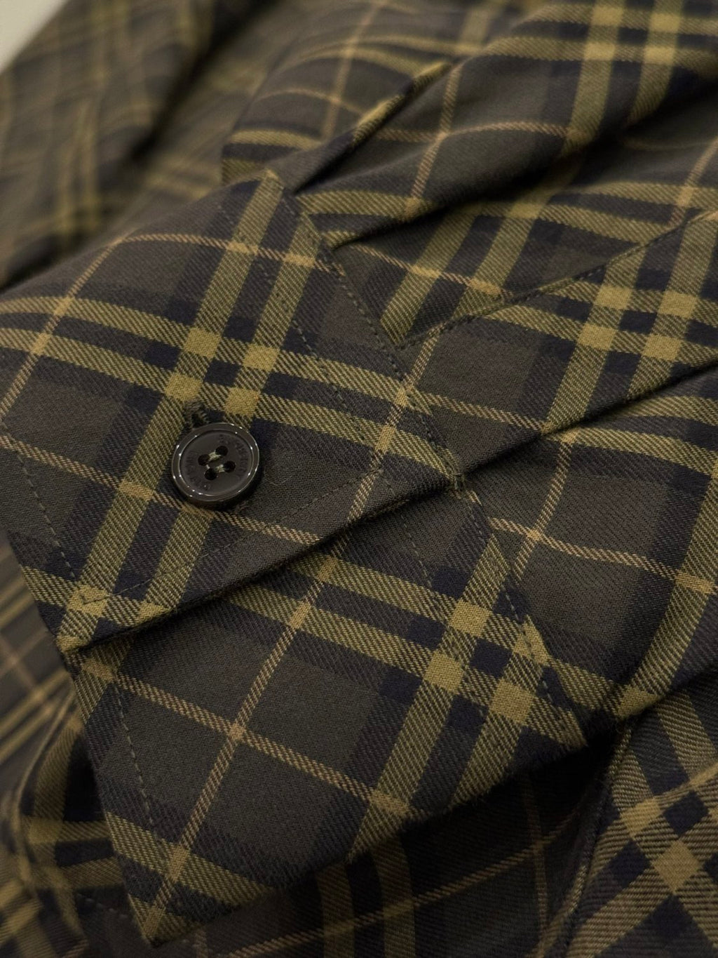 Burberry Men's Spring/Autumn Fashion Casual Loose Checkered Pattern Single Breasted Button Down Collar Long Sleeved Shirt #78318