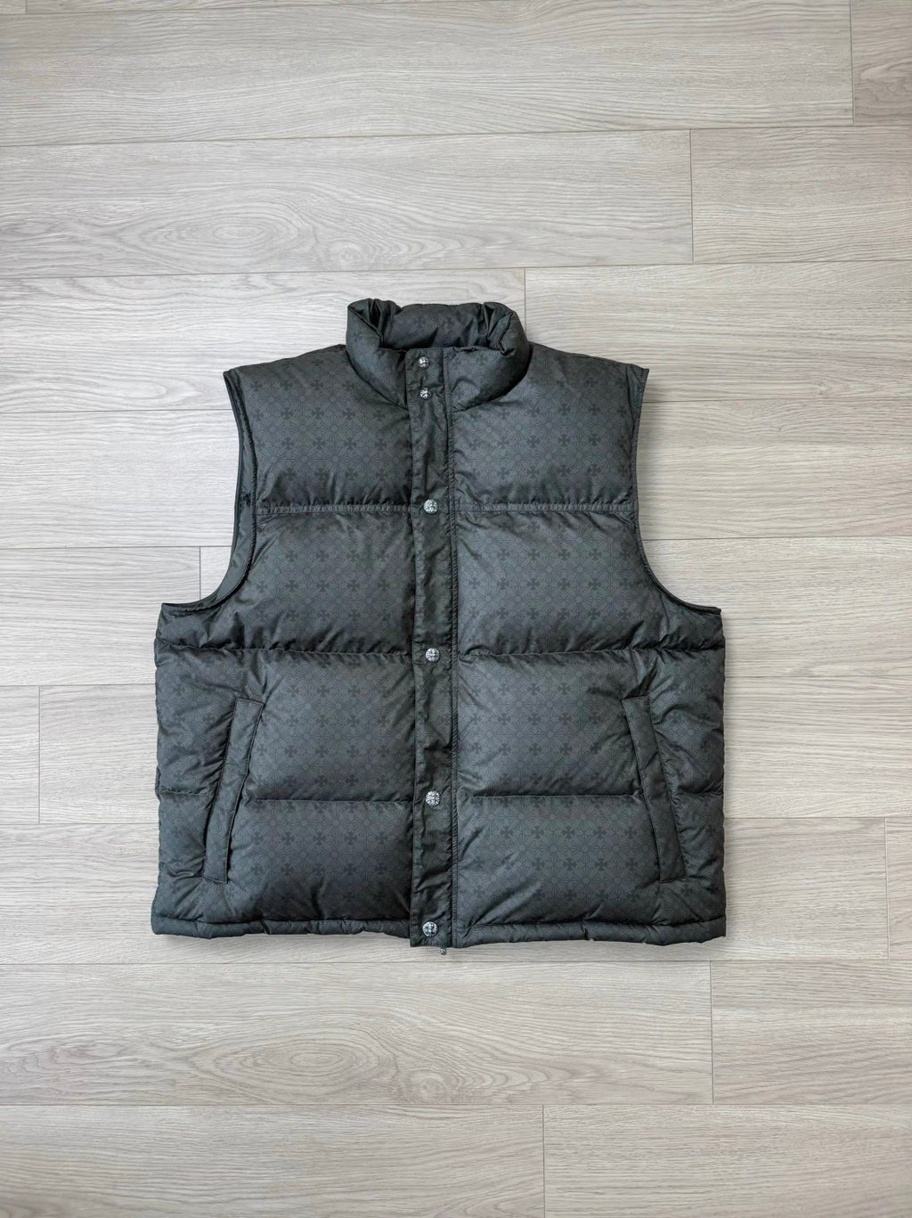 Chrome Hearts Men's And Women's Fall/Winter Fashion Casual Stand Collar Zipper Single Button Hidden Pattern 925 Sterling Silver Hardware Down Sleeveless Vest #79126