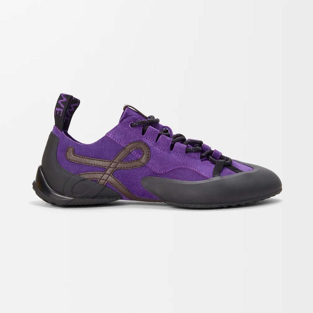 LOEWE Grip Sneaker in Calfskin Suede #381607
