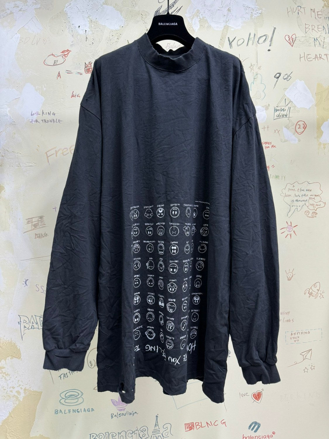 Balenciaga Men Women Summer Letter Printed Loose Cotton Round Neck Black Long Sleeve T-Shirt Ngvp #9556