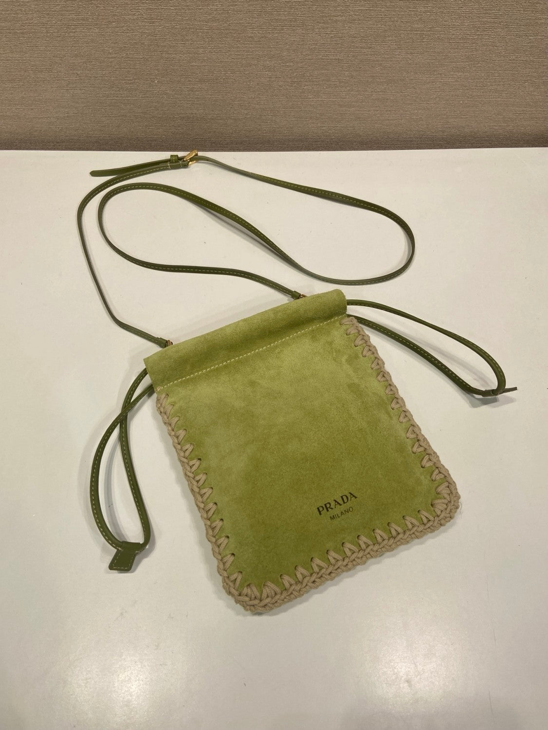 Prada Agave Suede Smartphone Case Men's And Women's Fashionable Small Bag Storage Pouches Crossbody Bags And Woven Bags 1ZT092_2FP1_F0384 #84418A