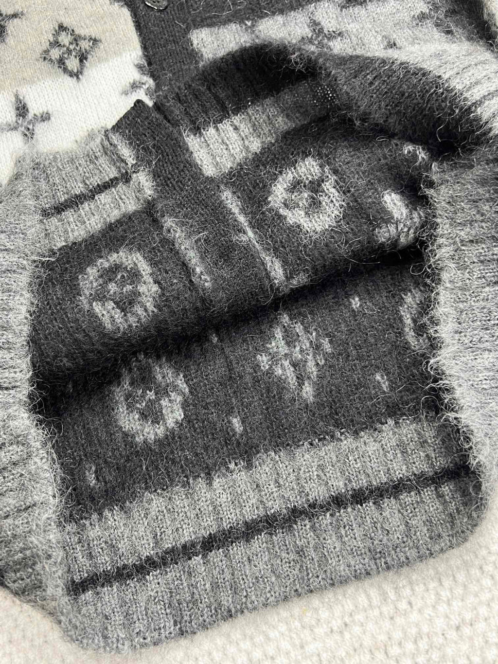 Louis Vuitton Monogram Mohair Cardigan Wool Single Breasted Jacket #96617