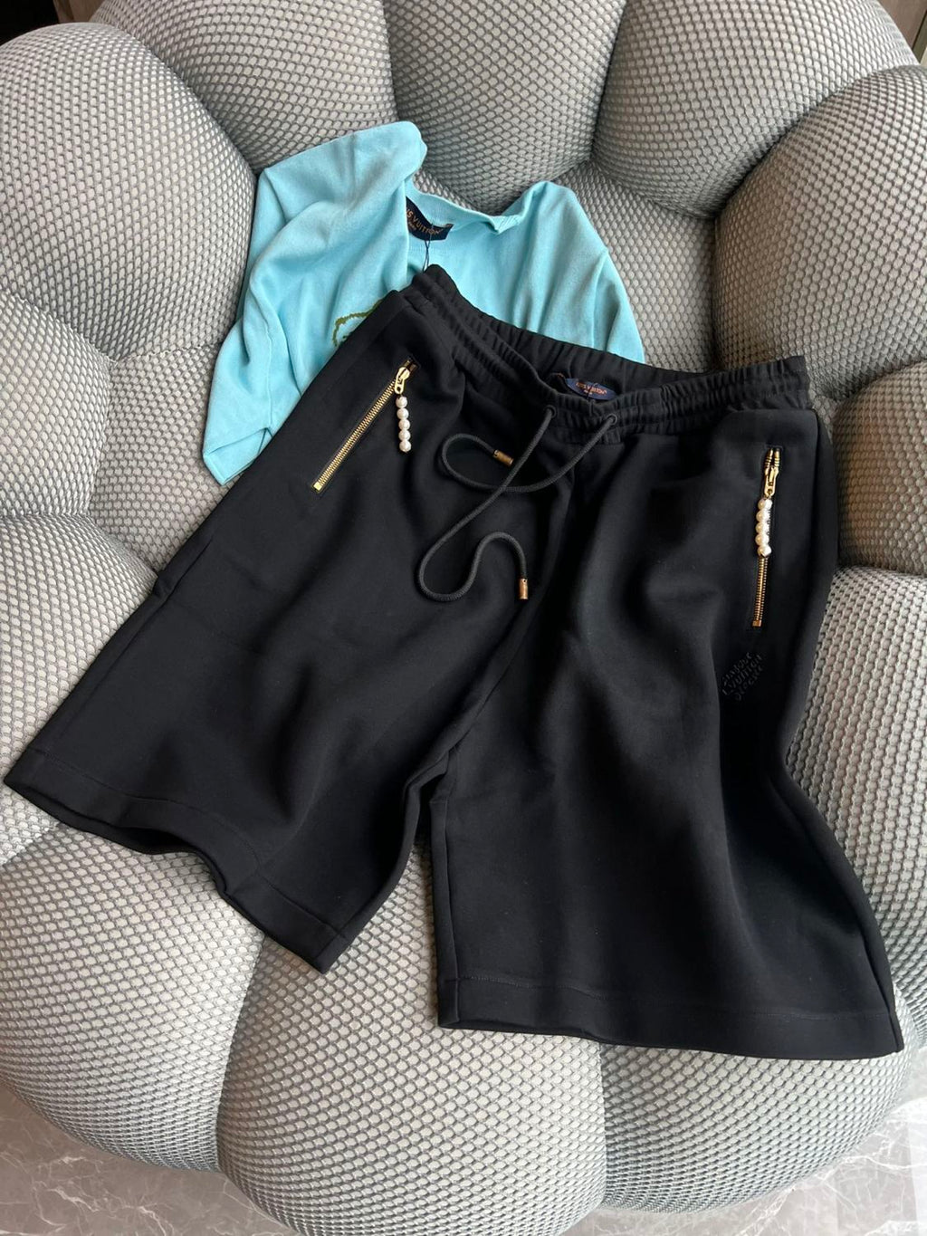 Louis Vuitton Men's Summer Solid Color Drawstring Tie-Up Slim Fit Casual Shorts #77953
